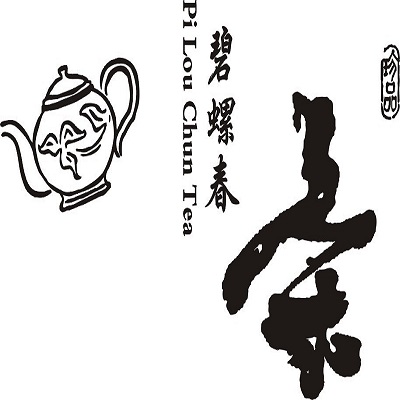  src='/file/upload/202004/00/content1/153500AEBA0.jpg' />
</p>
醫(yī)藥板塊現(xiàn)擁有2家生產(chǎn)工廠，1個研發(fā)中心，10家商業(yè)公司，400家仁和堂藥店，在全國設(shè)有30多個辦事處。業(yè)務(wù)涉及工業(yè)、分銷、售賣連鎖等方面<br />
醫(yī)藥工業(yè)的2家生產(chǎn)工廠均為高標(biāo)準(zhǔn)高新技術(shù)企業(yè)，生產(chǎn)各類中西藥品及中藥飲片近千種，主導(dǎo)產(chǎn)品中有6個種類獲創(chuàng)造專利，3個種類為三類以上新藥，1個被列為高標(biāo)準(zhǔn)中藥維護(hù)種類。醫(yī)藥分銷經(jīng)營各類醫(yī)藥商品達(dá)15000多個品規(guī)，銷售網(wǎng)絡(luò)覆蓋魯南地區(qū)，服務(wù)半徑輻射淮海經(jīng)濟(jì)區(qū)。售賣連鎖擁有400家仁和堂藥店，直營店數(shù)量為山東省優(yōu)先位，銷售列山東省第二位。仁和堂作為區(qū)域知名品牌，被評為山東省服務(wù)業(yè)品牌。翔宇醫(yī)藥物流中心是省重點項目，倉儲面積35000平方米，貯存量50萬標(biāo)箱，年配送水平可達(dá)100億元。<br />
<p>
地產(chǎn)板塊。山東翔宇房地產(chǎn)開發(fā)有限公司是翔宇集團(tuán)的全資子公司，是集房地產(chǎn)開發(fā)經(jīng)營、物業(yè)管理為一體的專業(yè)開發(fā)企業(yè)。公司依靠集團(tuán)存量土地的優(yōu)勢，相繼開發(fā)了翔宇·生活廣場、翔宇·三江領(lǐng)秀，正在布局的翔宇·翰林山水、翔宇·名士豪庭以及翔宇·上上城、翔宇·財富廣場等項目，也將相繼動工樹立。2015年計劃完成120萬平方米的開發(fā)樹立。
</p>
<p align='center'>
<img alt=