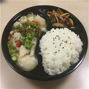 韓主廚酸菜魚(yú)飯加盟