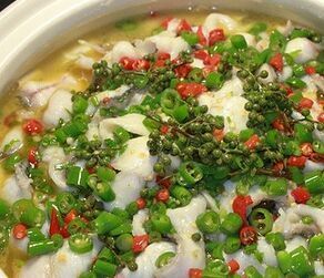 知魚(yú)青鮮椒魚(yú)煲火鍋加盟