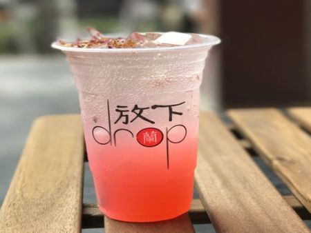 蘭放下甜胚子茶飲加盟