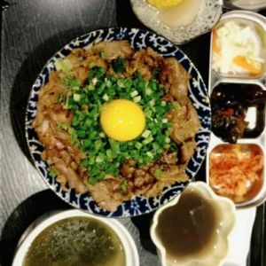 丼魂燒肉丼加盟