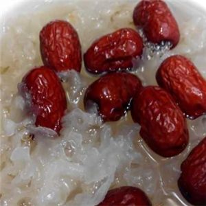 廚醫(yī)本草養(yǎng)生燉品加盟