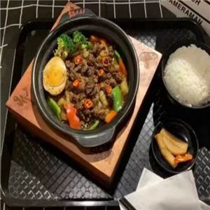 大三元鹵肉飯加盟