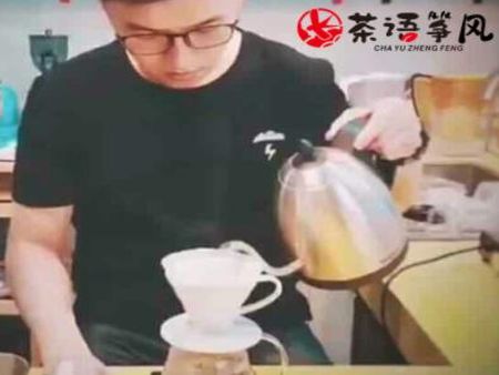 茶語箏風(fēng)奶茶加盟