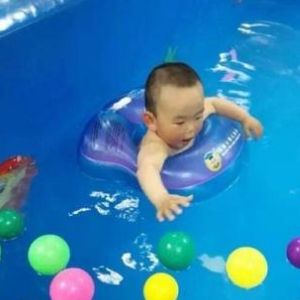 小魚兒嬰幼兒游泳館加盟