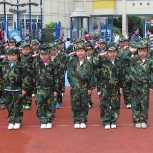 小博士藝術(shù)幼兒園加盟