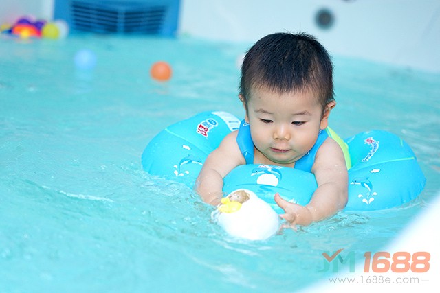 樂響寶貝嬰幼兒游泳加盟